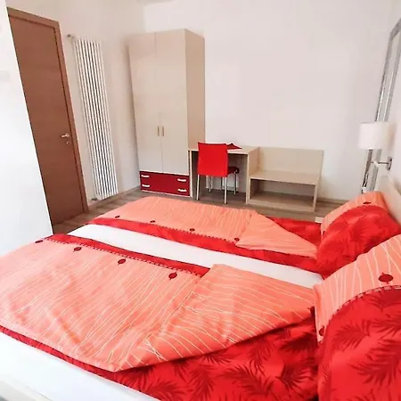 Casa Gemma Апартаменти Мальчезіне